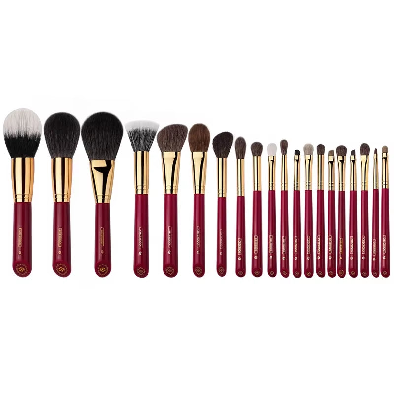 CHICHODO Professional Luxury Makeup Brush Set - Premium Soft Animal Hair Cosmetics Tools